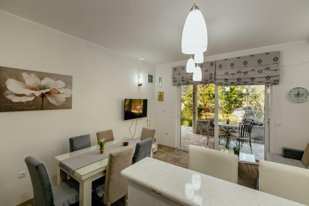 Bobana Apartments Donji Morinj Extérieur photo