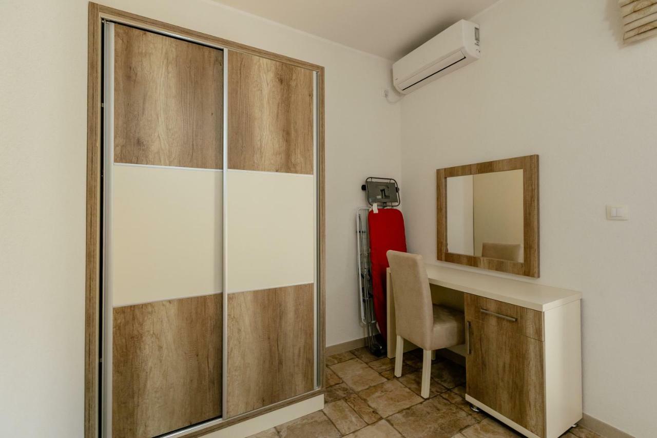 Bobana Apartments Donji Morinj Extérieur photo
